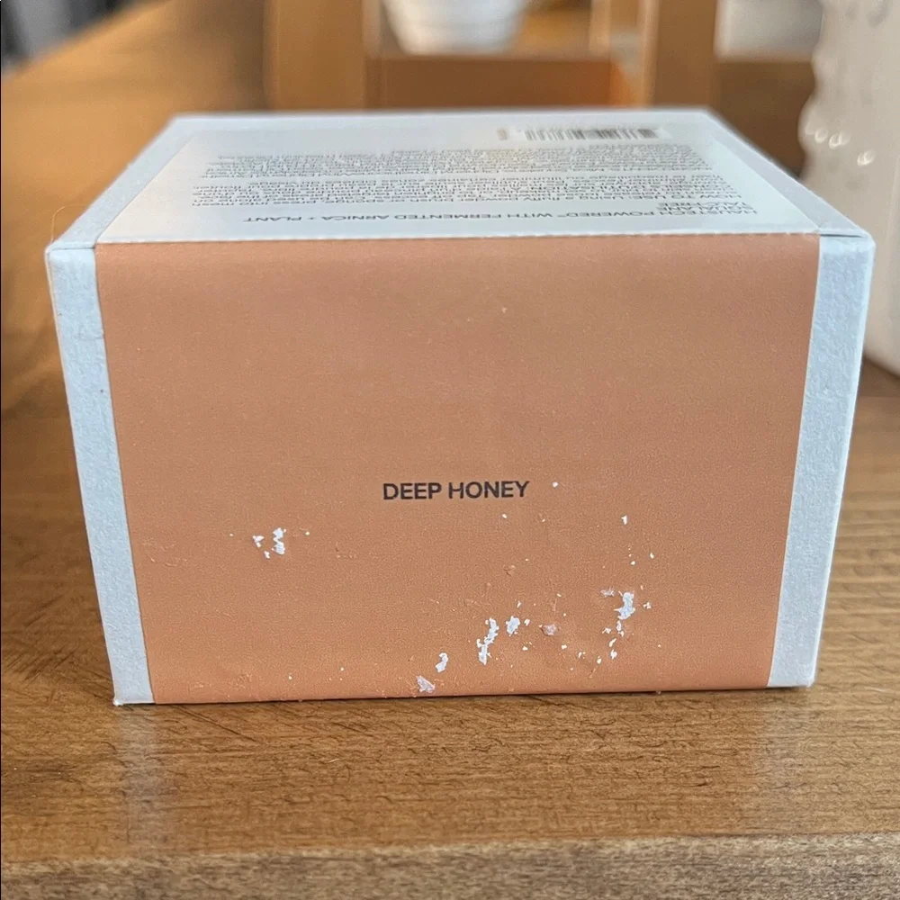 Haus Labs by Lady Gaga bio blurring loose setting powder - deep honey